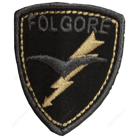 T-shirt Folgore Nera Supra Vires Audaces  in Equipaggiamento