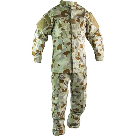 mimetica auscam desert