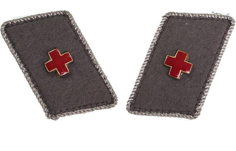  Coppia Mostrine Croce Rossa Tedesca 