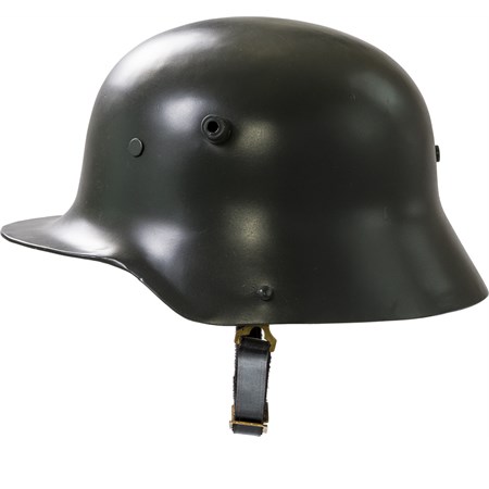 Stahlhelme M16