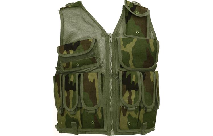  Tactical Vest Woodland 